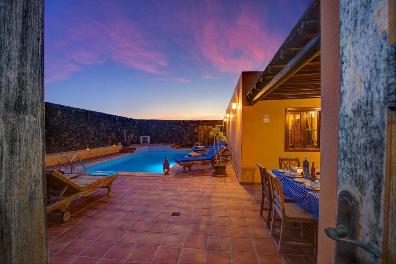 Casa Acequia Villa Tinajo Bagian luar foto